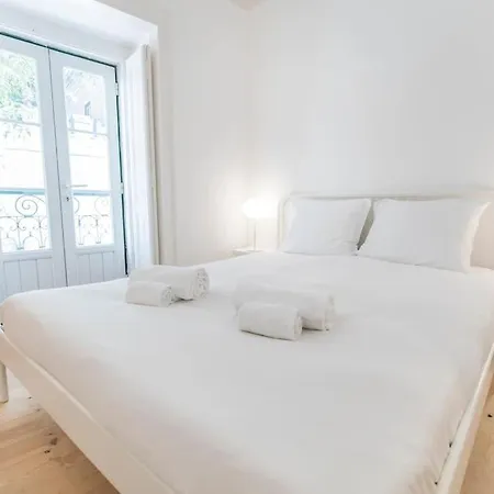 Apartment Historical Santos I Lisbon