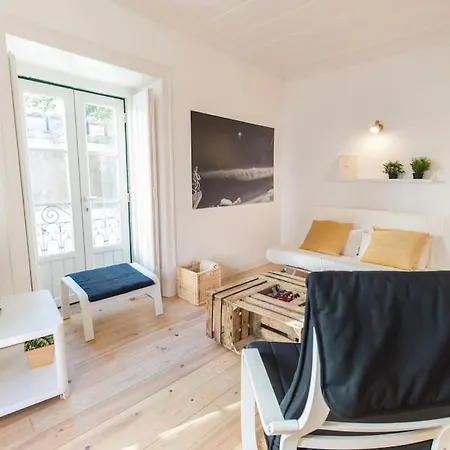 Historical Santos I Apartment Lisbon