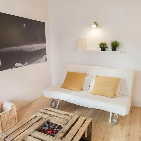 Historical Santos I Apartment Lisbon