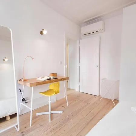 Historical Santos I Апартаменты Лиссабон